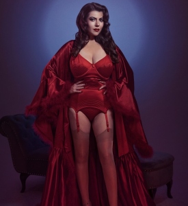 Miss Lady Louisa West Midlands Mistress